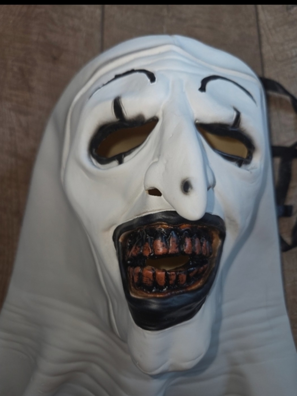 🆕 Terrifier Mask And Mini Hat - Picture 2 of 6